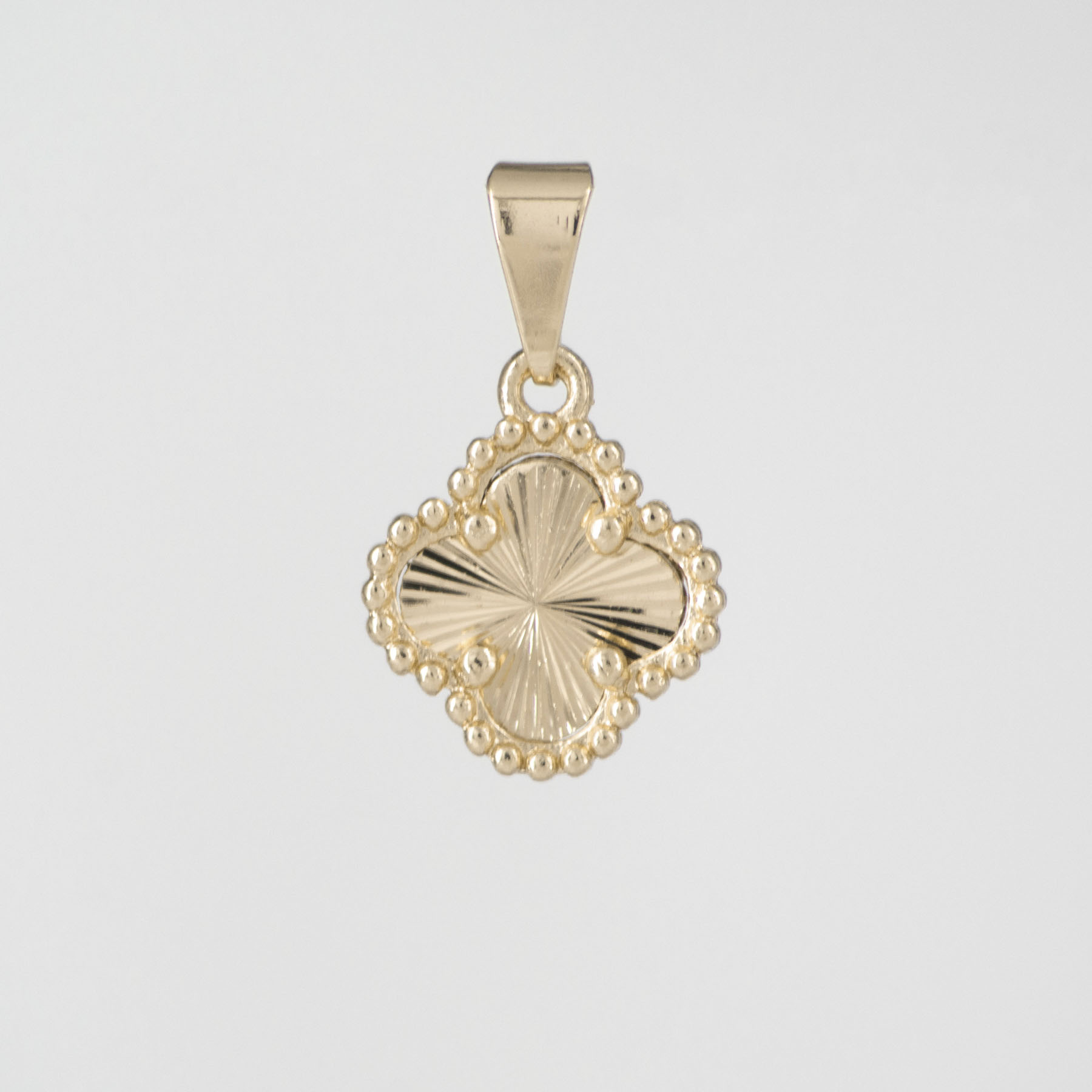 DIJE VAN CLEEF DORADO PEQUEÑO