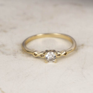 ANILLO SOLITARIO INFINITO