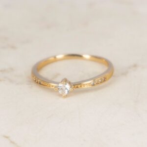 AN336-ANILLO-LEO-CIRCON-X-3-CIRCONES-1.jpg ANILLO LEO CIRCON X 3 CIRCONES