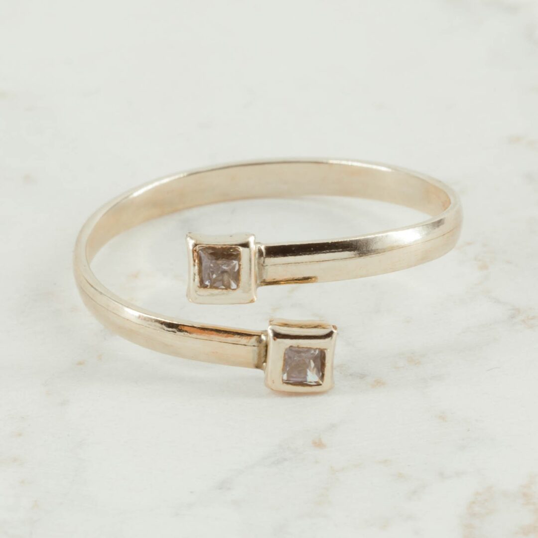 ANILLO CRUZADO CRISTAL