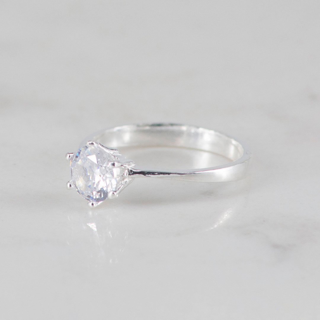 ANILLO SOLITARIO 6 PUNTAS