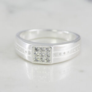 ARGOLLA CUADRADO 6 CIRCONES