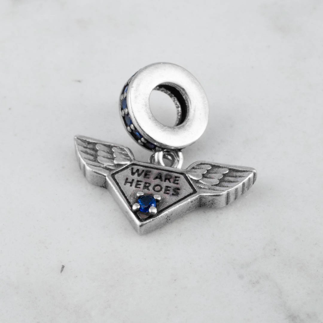 CHARM SOMOS HEROES