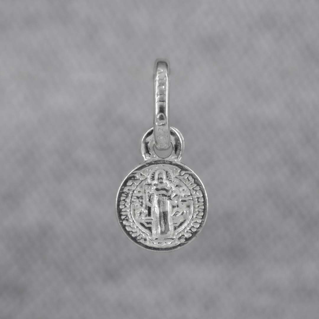 DIJE SAN BENITO PEQUEÑO