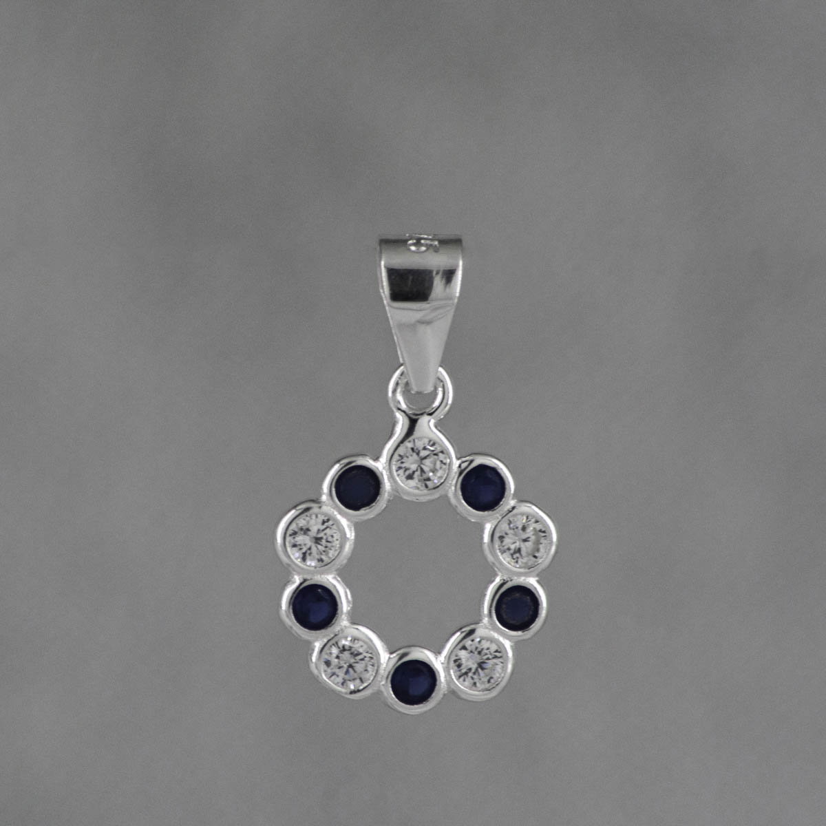 PZ26104 - DIJE SILUETA CIRCULO CRISTALES DIJE SILUETA CIRCULO CRISTALES