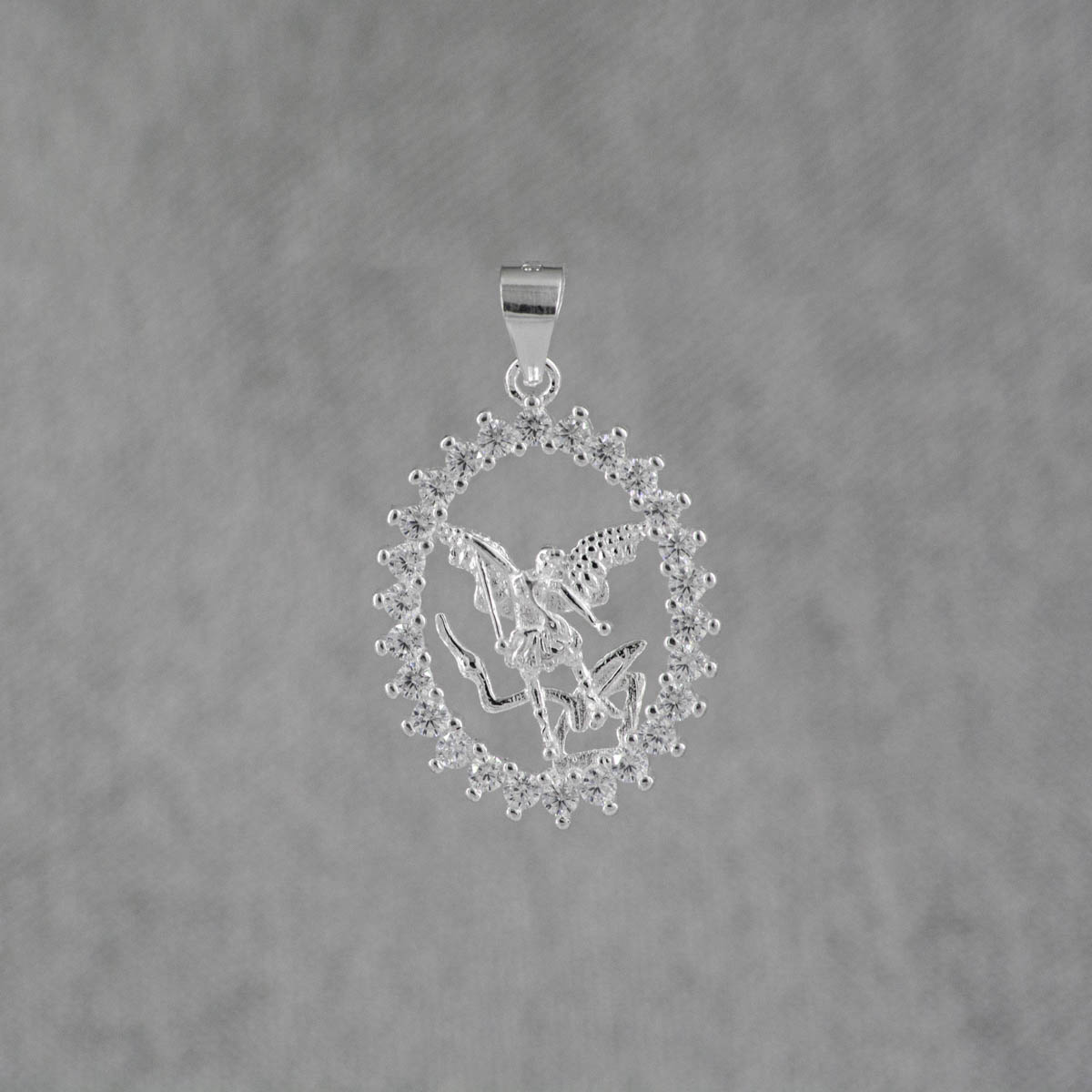 DIJE SAN MIGUEL ARCANGEL BORDES CIRCONES